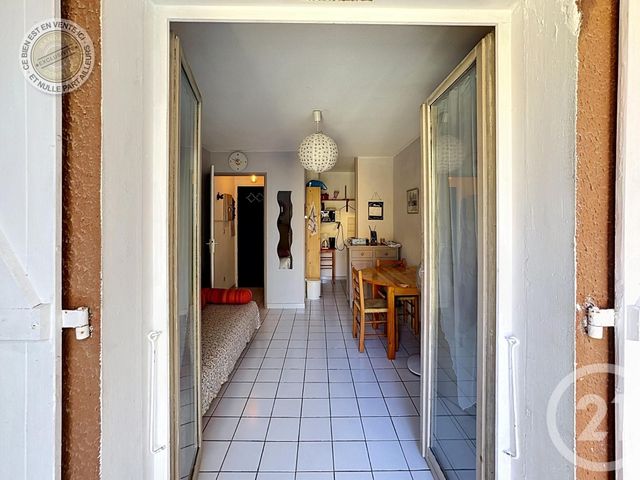 Appartement F2 à vendre - 2 pièces - 24.64 m2 - LE BARCARES - 66 - LANGUEDOC-ROUSSILLON - Century 21 Zénith
