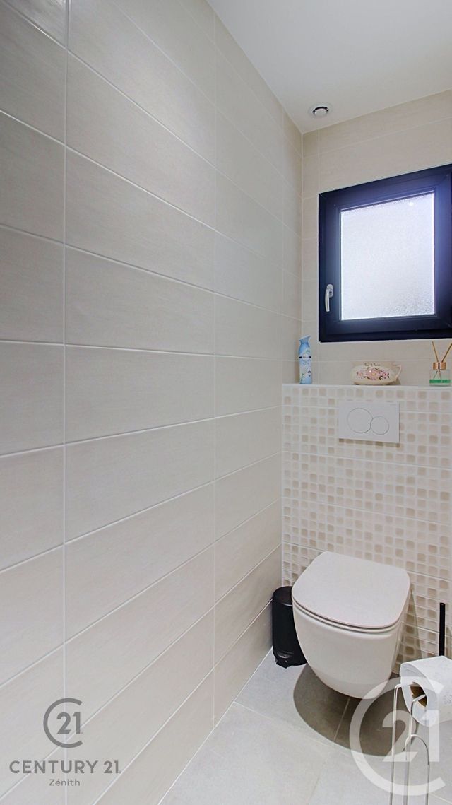 maison à vendre - 4 pièces - 137.0 m2 - ST LAURENT DE LA SALANQUE - 66 - LANGUEDOC-ROUSSILLON - Century 21 Zénith