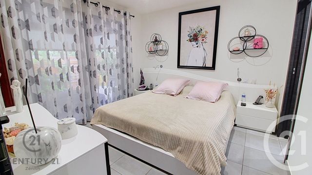 maison à vendre - 4 pièces - 137.0 m2 - ST LAURENT DE LA SALANQUE - 66 - LANGUEDOC-ROUSSILLON - Century 21 Zénith
