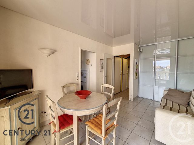 Appartement T2 à vendre - 2 pièces - 33.36 m2 - LE BARCARES - 66 - LANGUEDOC-ROUSSILLON - Century 21 Zénith