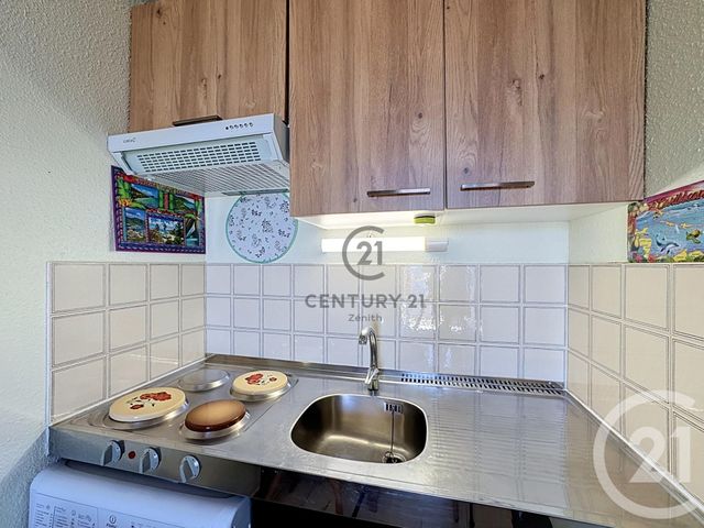 Appartement F2 bis à vendre - 3 pièces - 44.48 m2 - LE BARCARES - 66 - LANGUEDOC-ROUSSILLON - Century 21 Zénith